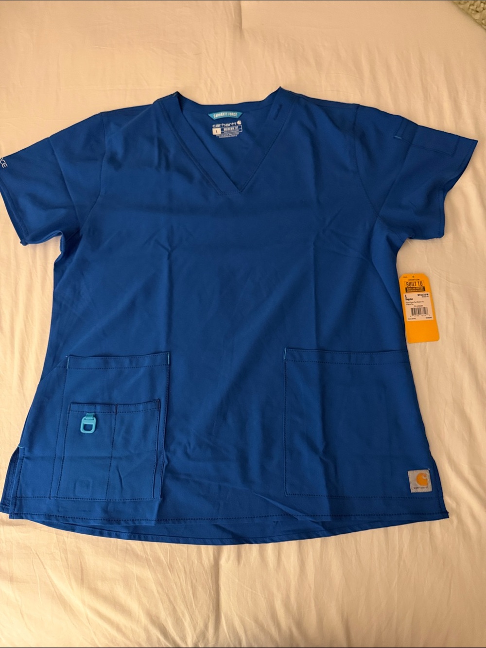 NWT Carhartt Women’s Royal Blue V-Neck Scrub Top with Utility Pockets. Large